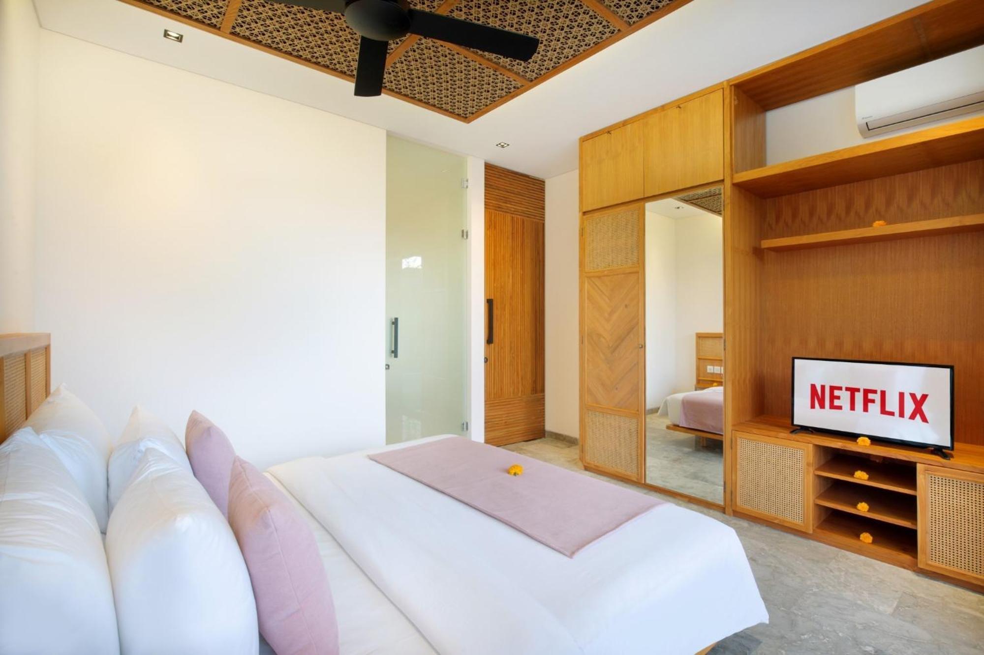 Eight Palms Villa Seminyak By Ini Vie Hospitality Kültér fotó