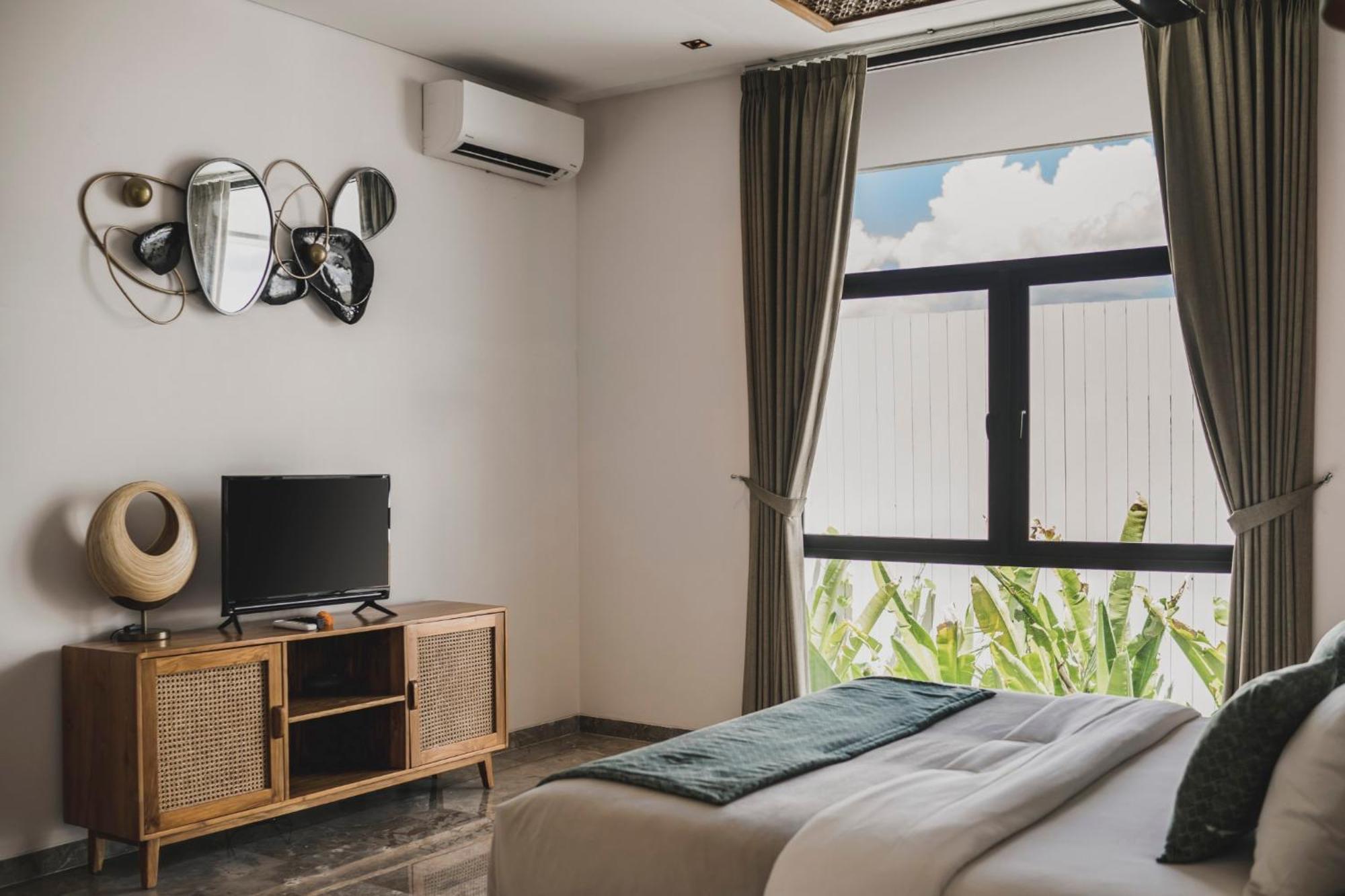 Eight Palms Villa Seminyak By Ini Vie Hospitality Kültér fotó